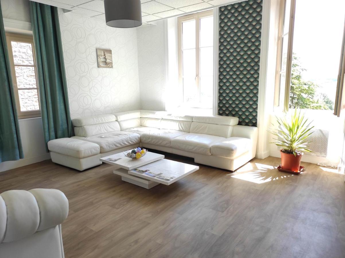 Appartement Oingt - Les Meubles Des Pierres Dorees Theize Buitenkant foto
